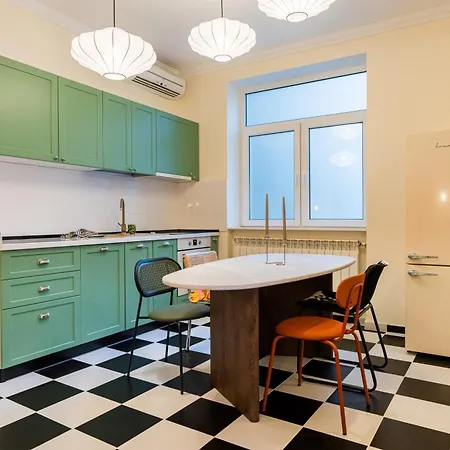 Downtown Calea Victoriei 100 Jacuzzi&sauna&bathtub Apartment