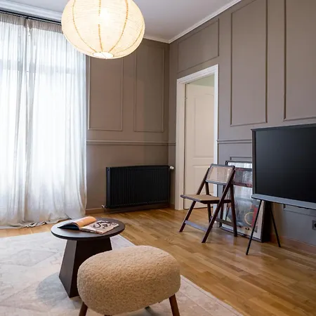 Downtown Calea Victoriei 100 Jacuzzi&sauna&bathtub Apartment
