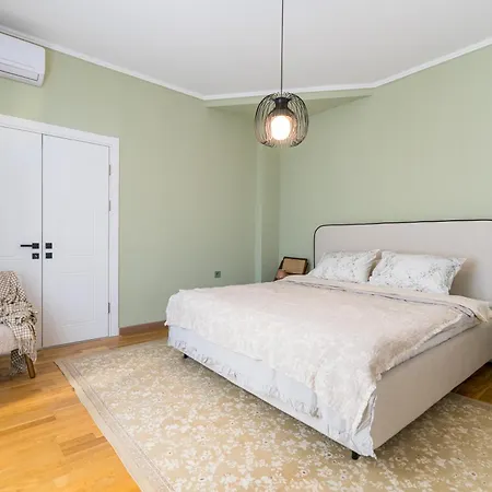 Apartament Urban Deluxe Calea Victoriei 100 Jacuzzi&sauna&bathtub