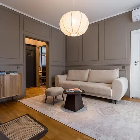 Urban Deluxe Calea Victoriei 100 Jacuzzi&sauna&bathtub דירה