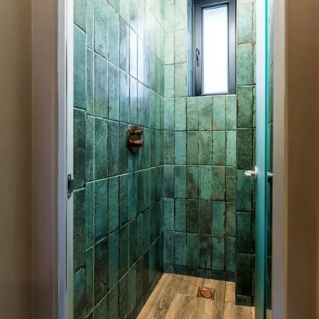 Urban Deluxe Calea Victoriei 100 Jacuzzi&sauna&bathtub アパート *