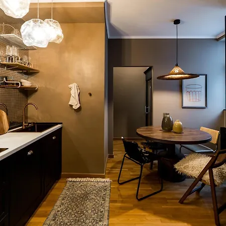 Urban Deluxe Calea Victoriei 100 Jacuzzi&sauna&bathtub * בוקרשט