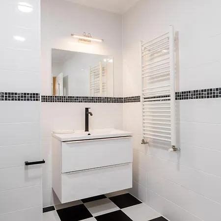 Urban Deluxe Calea Victoriei 100 Jacuzzi&sauna&bathtub Apartament