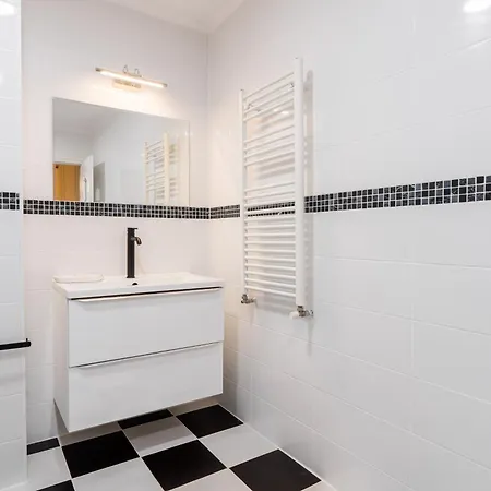 Urban Deluxe Calea Victoriei 100 Jacuzzi&sauna&bathtub