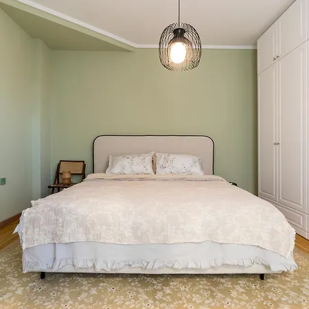 דירה Urban Deluxe Calea Victoriei 100 Jacuzzi&sauna&bathtub בוקרשט