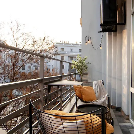 Urban Deluxe Calea Victoriei 100 Jacuzzi&sauna&bathtub * Bucharest