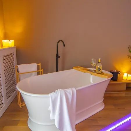 Apartment Urban Deluxe Calea Victoriei 100 Jacuzzi&sauna&bathtub
