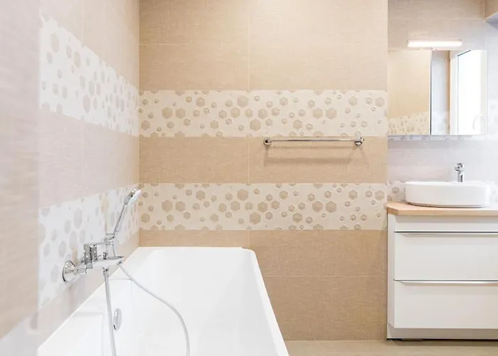 Urban Deluxe Calea Victoriei 100 Jacuzzi&sauna&bathtub Boekarest