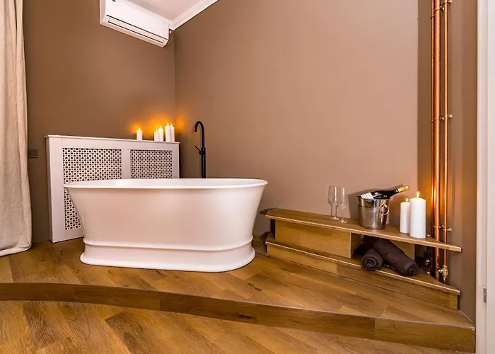 Urban Deluxe Calea Victoriei 100 Jacuzzi&sauna&bathtub *