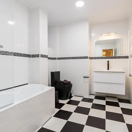 Urban Deluxe Calea Victoriei 100 Jacuzzi&sauna&bathtub Apartamento Bucarest