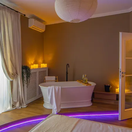 Urban Deluxe Calea Victoriei 100 Jacuzzi&sauna&bathtub * Bucarest