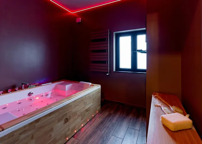Urban Deluxe Calea Victoriei 100 Jacuzzi&sauna&bathtub *