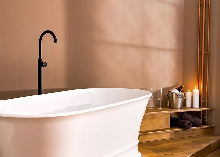 Urban Deluxe Calea Victoriei 100 Jacuzzi&sauna&bathtub