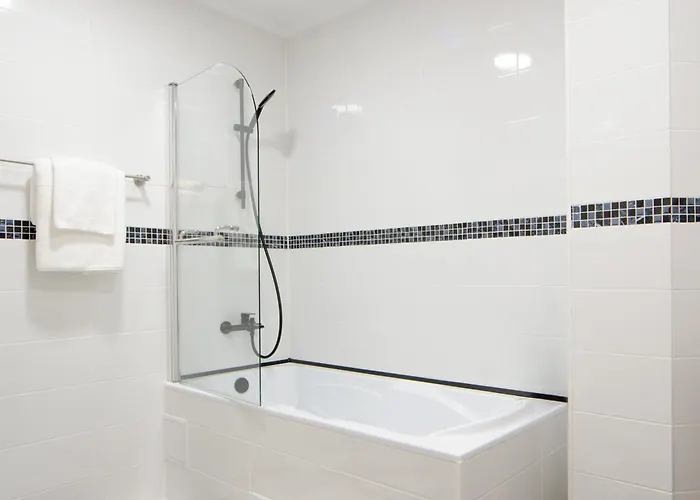 Urban Deluxe Calea Victoriei 100 Jacuzzi&sauna&bathtub Lejlighed